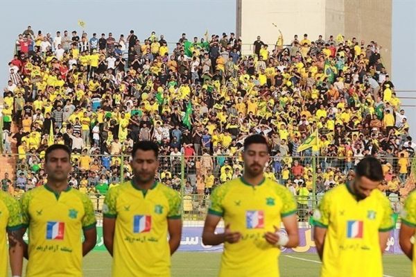 درگیری هواداران و بازیکنان در تمرین امروز صنعت نفت