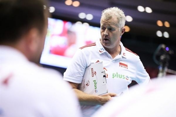 واکنش هینن به منتقدان آیا ایرانیها میخواهند موفق باشند یا مانند تابستان گذشته ادامه دهند