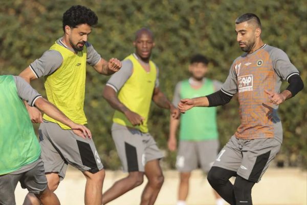  سپاهان در تهران آماده بازی با شمس آذر می شود