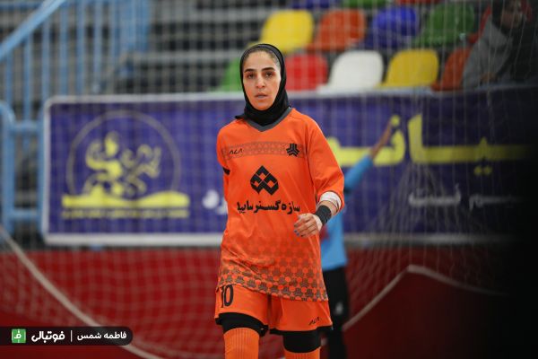 گزارش تصویری اختصاصی/ دیدار تیمهای فوتسال بانوان سایپا و رایزکو
