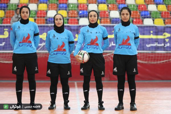 گزارش تصویری اختصاصی/ دیدار تیمهای فوتسال بانوان سایپا و رایزکو