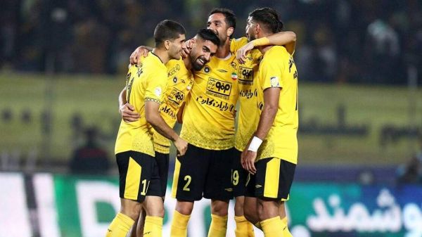 کار سخت سپاهان برای اصلاح قرارداد شش بازیکن؛ باید نفری ۶۰ میلیارد تومان تخفیف بدهند