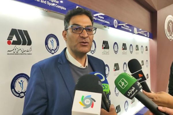 رضا فتاحی در حال حاضر در فوتبال ما دروغ بر حقیقت ارجحیت پیدا کرده است