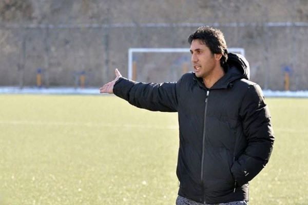 عباس آقایی سرمربی جدید تیم امید پرسپولیس شد