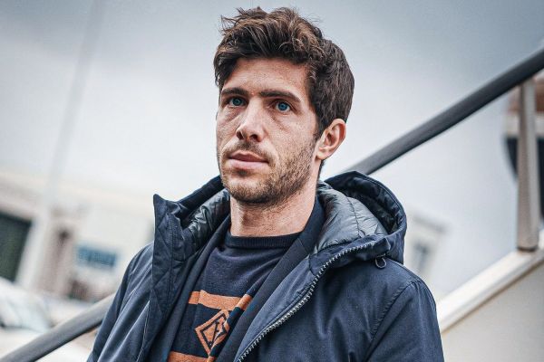 وقتی گواردیولا، کاپیتان فعلی بارسلونا را برای منچسترسیتی میخواست