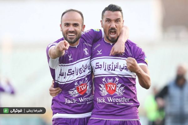 هوادار دو - استقلال خوزستان صفر هوادار با مسعود شجاع شد بازگشت استقلال خوزستان به تنظیمات کارخانه