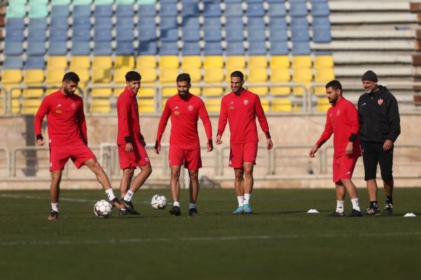  تصاویری از آخرین تمرین پرسپولیس پیش از دیدار با مس‌ رفسنجان