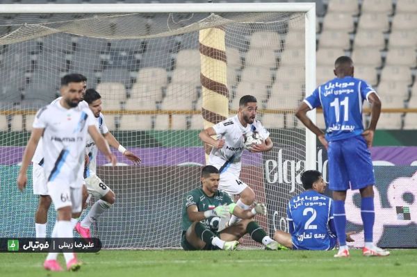  برتری مالکیت توپ پیکان مقابل استقلال پس از 4 سال