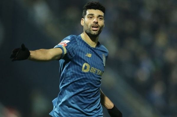 آیا طارمی بازیکن آزاد محسوب میشود