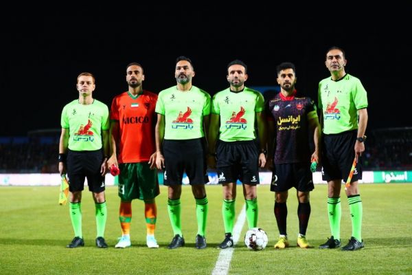  شکایت باشگاه مس رفسنجان از کمک داور اول بازی با پرسپولیس  چند بازیکن مس به کمیته انضباطی باشگاه احضار شدند