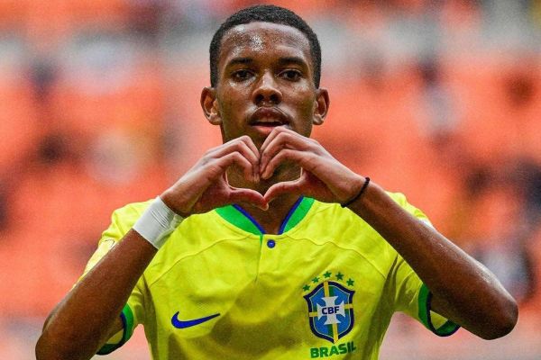  بارسلونا به دنبال راهی برای جذب پدیده برزیلی