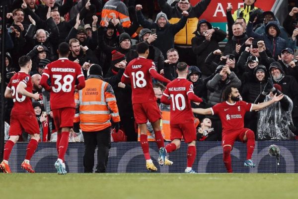 ادامه صدرنشینی لیورپول با برد چهار گله مقابل نیوکاسل