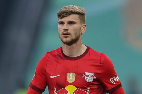  مهاجم سابق چلسی در آستانه بازگشت به لیگ انگلیس