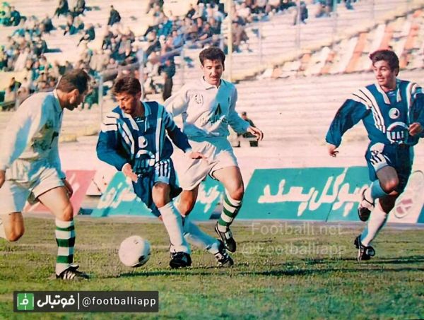  نوستالژی  امیرقلعه‌نویی در نمایی از بازی استقلال ماشین سازی در جام حذفی سال ۱۳۷۵ محمدرضامهرانپور، امیرداداش ضیایی و جاویدشکری هم در تصویر دیده می‌شوند