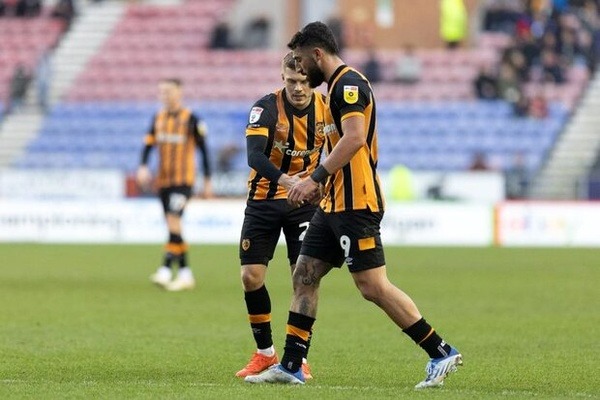 تساوی هال سیتی مقابل بیرمنگام در حضور 82 دقیقهای صیادمنش