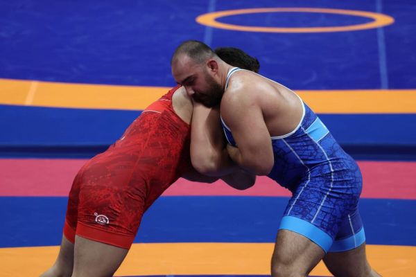  تورنمنت کشتی آزاد زاگرب  صعود زارع به نیمه‌نهایی