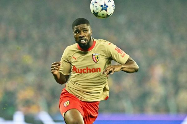 بایرن مونیخ باز هم به سراغ جذب مدافع خواهد رفت