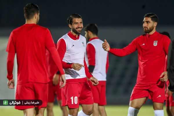 پوستر AFC به مناسبت آغاز جام ملتها با حضور انصاریفرد عکس