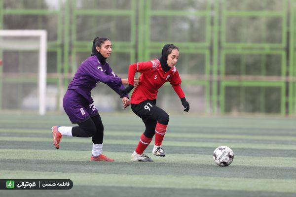 گزارش تصویری اختصاصی/ دیدار تیمهای فوتبال بانوان آوا و نماینده البرز
