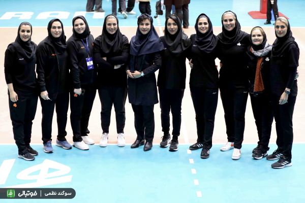 گزارش تصویری اختصاصی/ دیدار تیمهای والیبال بانوان سایپا و مهرسان