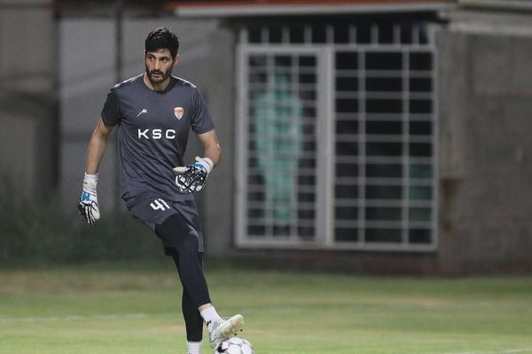  شهاب گردان و تکذیب خبر خداحافظی‌اش در این مقطع  آخر فصل از فوتبال خداحافظی می‌کنم