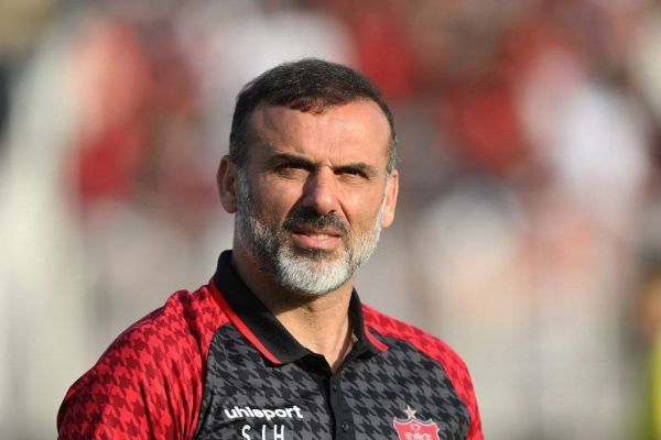  جلسه معاون باشگاه پرسپولیس و وکیل حسینی بی نتیجه ماند