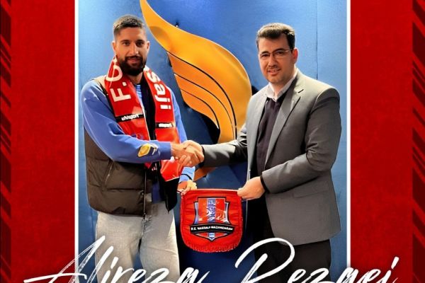 دروازهبان سابق استقلال به نساجی پیوست