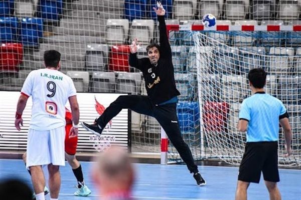 هندبال قهرمانی آسیا ایران دوباره بازی بُرده را باخت