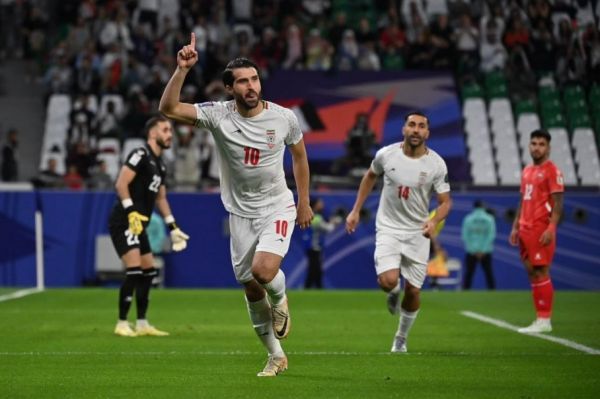  ماجراجویی به نام کریم انصاری‌فرد  عکس