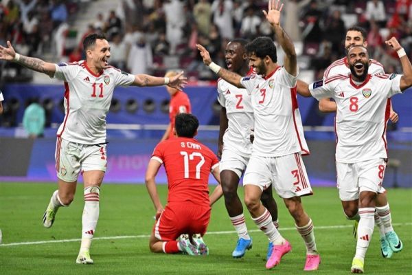 مربی امارات باید بهترین نتیجه را برابر ایران کسب کنیم