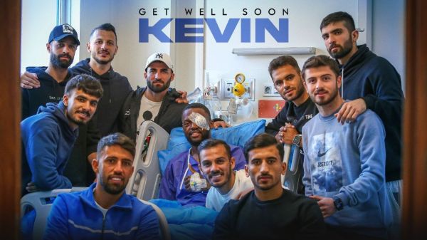  فراتر از رنگ‌ها، یامگا و کلی آرزوی خوب از سمت پرسپولیسی‌ها