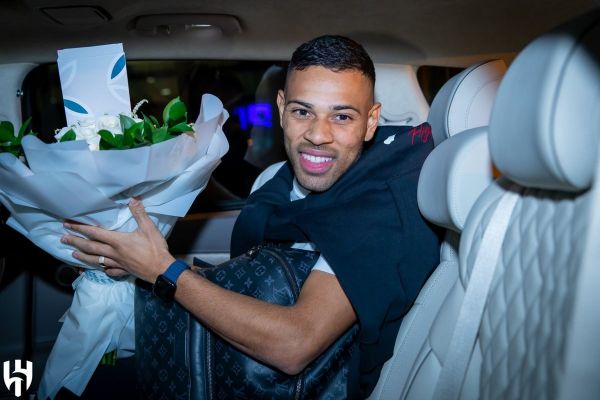  عکس؛ ورود خرید برزیلی الهلال به شهر ریاض