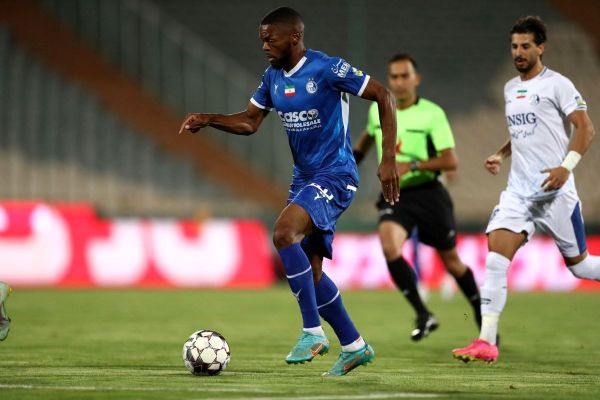  پزشک استقلال  تمرکزمان بر این است که فشارِ روی عصب چشم برداشته شود تا بینایی یامگا به مرور برگردد