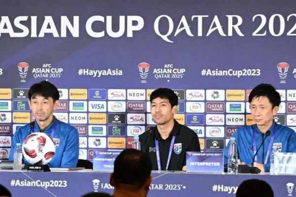 سرمربی تایلند نقاط ضعف عمان را میدانیم