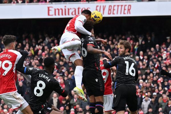  آتش بازی آرسنال مقابل کریستال پالاس