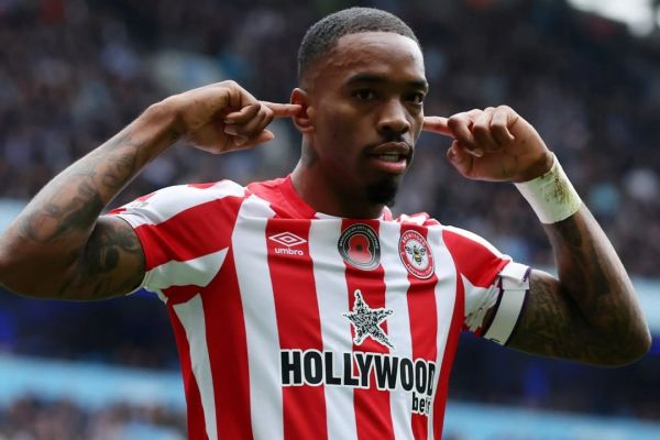 بازگشت باشکوه مهاجم پرهیاهوی برنتفورد پس از هشت ماه محرومیت