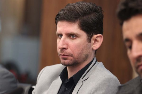 باقریمعتمد ما در تکواندو شناسنامه بودیم و باید یک بار فرصت داده میشد