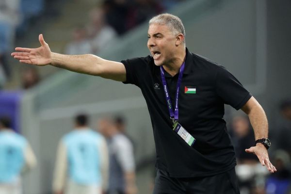 سرمربی فلسطین آرزو دارم از مرحله یکهشتم نهایی جام ملتها عبور کنیم