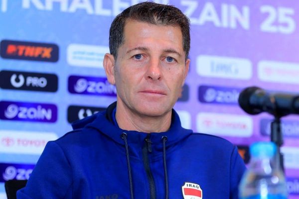  خسوس کاساس  اونای امری کامل‌ترین سرمربی است