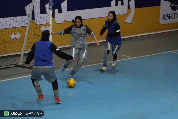 گزارش تصویری اختصاصی/ تمرین تیم فوتسال زنان رایزکو، 5 بهمن 1402