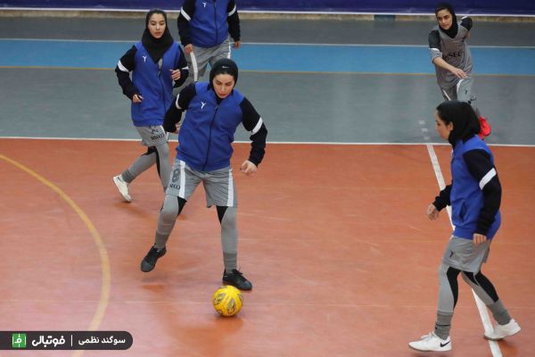 گزارش تصویری اختصاصی/ تمرین تیم فوتسال زنان رایزکو، 5 بهمن 1402