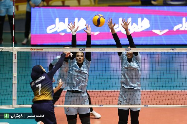 گزارش تصویری اختصاصی دیدار تیمهای والیبال بانوان مهرسان و پیکان