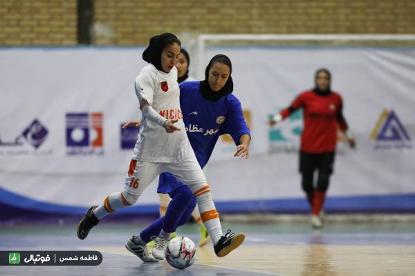 گزارش تصویری اختصاصی/ دیدار تیمهای فوتسال بانوان مهرعظام و مس رفسنجان