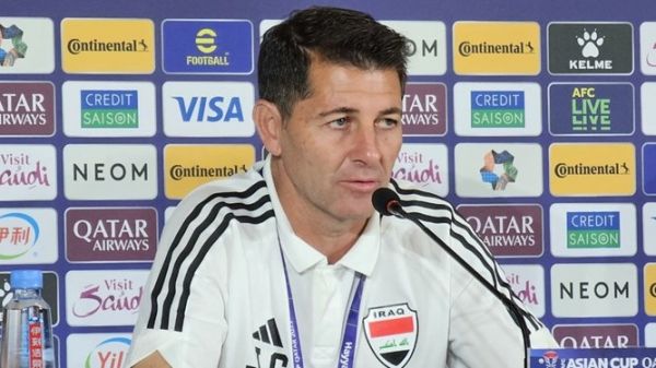  سرمربی عراق  باید تلاش کنیم مالکیت توپ را از آن خود کنیم  تیم‌های قدرتمندی مثل ایران در جام حضور دارند