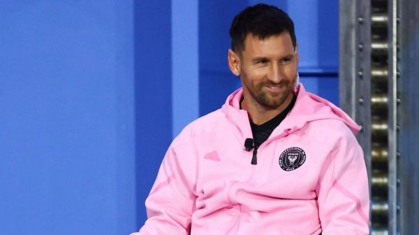  حمایت تمام‌قد سرمربی آرژانتین از لیونل مسی  حق ندارید او را زیر سوال ببرید