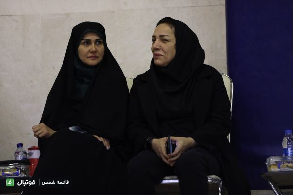 گزارش تصویری اختصاصی/ هفته آخر سوپر لیگ فوتسال زنان بین شاهین نوین نطنز و‌ پالایش نفت آبادان (بخش اول)
