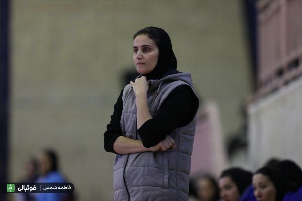 گزارش تصویری اختصاصی/ هفته آخر سوپر لیگ فوتسال زنان بین شاهین نوین نطنز و‌ پالایش نفت آبادان (بخش اول)