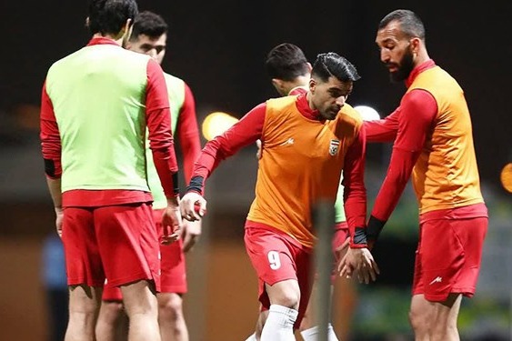  گزارش تمرین تیم ملی  از حضور سفیر ایران تا پا به توپ شدن قلعه نویی و نبی