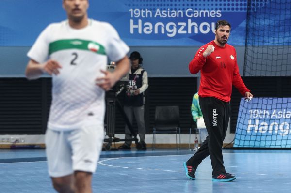 دروازهبان تیم ملی هندبال به لیگ رومانی رفت