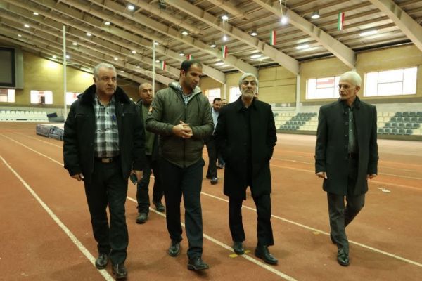 وزیر ورزش و جوانان از مراحل آمادهسازی ورزشگاه آفتاب انقلاب بازدید کرد